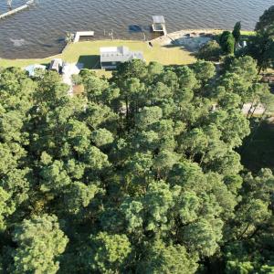 dji_fly_20241011_163810_130_172867928502