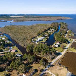 16-DRIFTWOOD DR - Drone-16