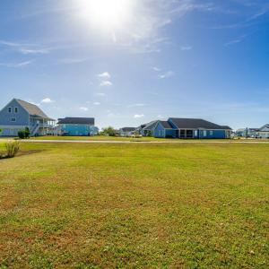 Mariners Pointe lot