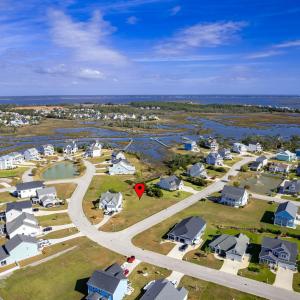 MHC lot in waterfront neighborhood