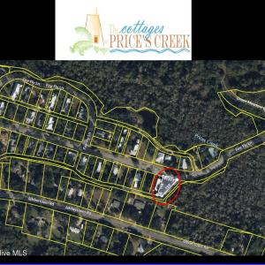 COTTAGES AT PRICES CREEK