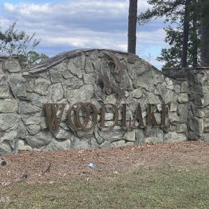 Woodlake Sign