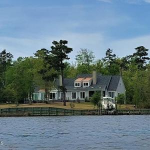 zoom in 2 developer house