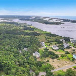 Duquette outlined inlet
