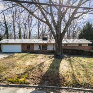 1205 Glen Eden Drive