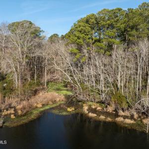 634 Kingfisher Ln MLS-1