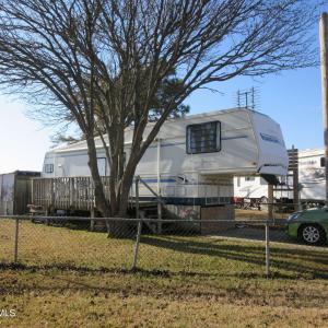 Main Pic / Camper-Lot