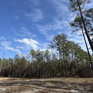979 Aiken Rd 1