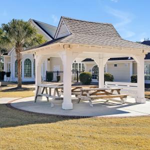 Rivers Edge Amenities