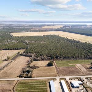 Acreage Hwy 101