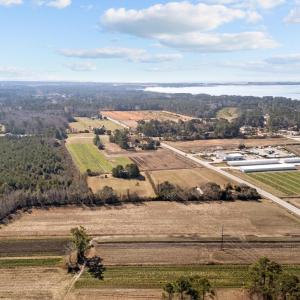 Acreage Hwy 101
