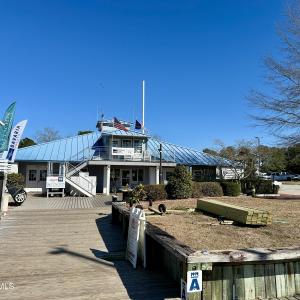 Northwest Creek Marina