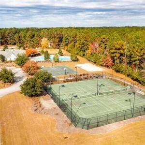 08 Sports Courts