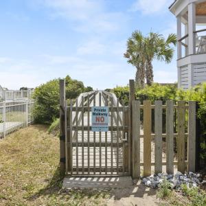 218 Water Oaks