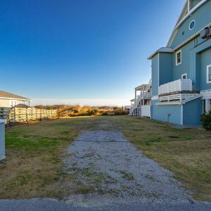 Oceanfront lot in Atlantic Beach