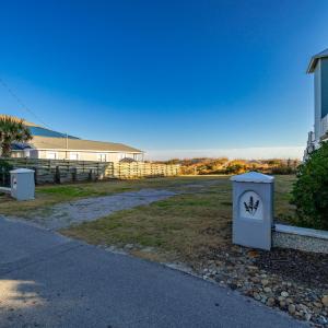 Oceanfront lot in Atlantic Beach