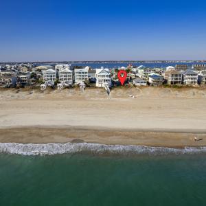 Beachfront lot on Atlantic Beach