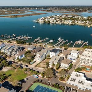 020_dji_0427_700