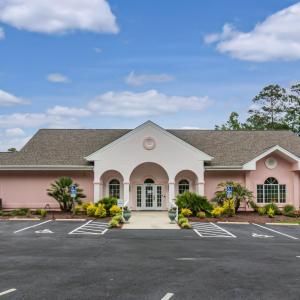 Sea Trail-Pink Palace