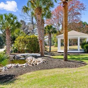 Convention Ctr-Outdoors