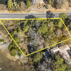 0.8 acre high ground lot!