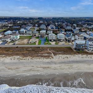 5213EBeachDr - 7 (1)