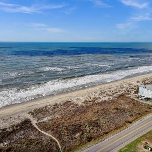 5213EBeachDr - 17