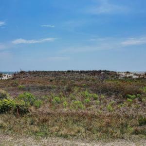5213EBeachDr - 1