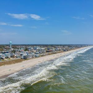 5213EBeachDr - 10