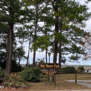 May Moore Park (2)
