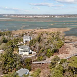 9814 CLARENDON DRIVE