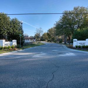 4326 Lauralis Bluff-11