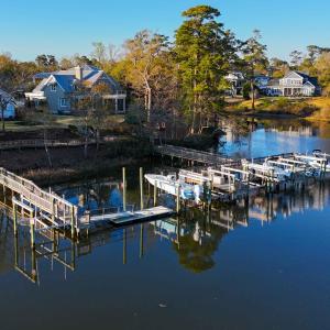 4326 Lauralis Bluff-16