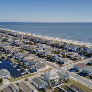 Nearby Ocean Isle Beach