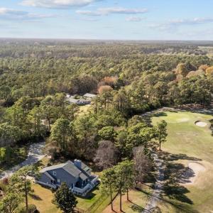 215 Oak Dr