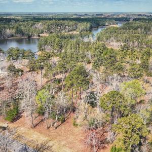 74 Queen Annes Court, Oriental, NC