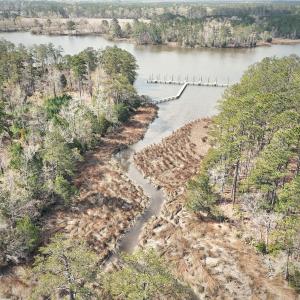 74 Queen Annes Court, Oriental, NC