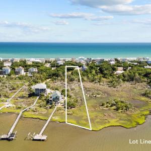 22-web-or-mls-4306 Emerald Dr - Lot Line