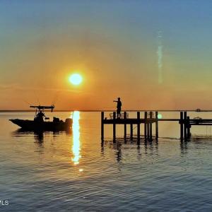 Neuse riverfront neighborhood