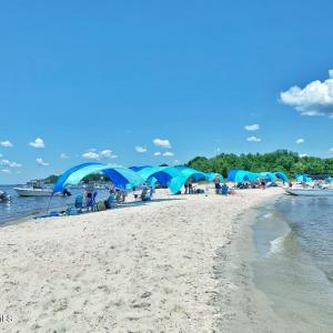 close to Minnesott point