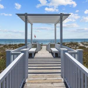 Spinnakers Reach Community Ocean Access