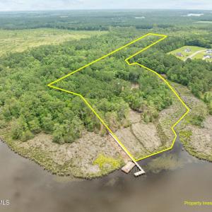 27 Cedar Bluff Ln 8.6ac