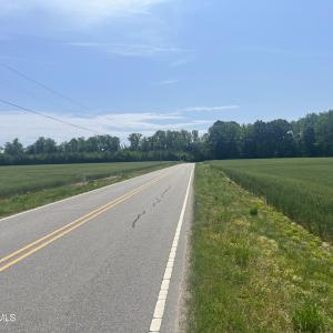 3_photo--clayhill-road