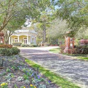 SeaScape Front Entrance