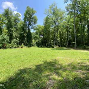140 Country Club Lane