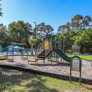 2933 Island Dr SE - Bolivia-7