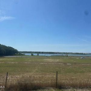 Middle of lot looking at the water