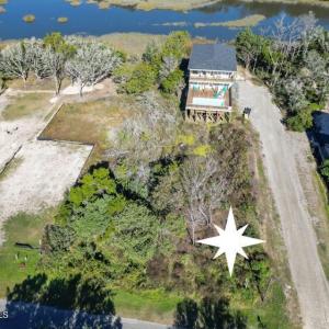 204 w pelican lot 1