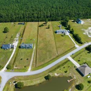 303 Mayflower Drive, Newport, NC