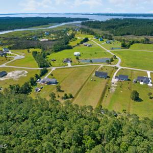 303 Mayflower Drive, Newport, NC